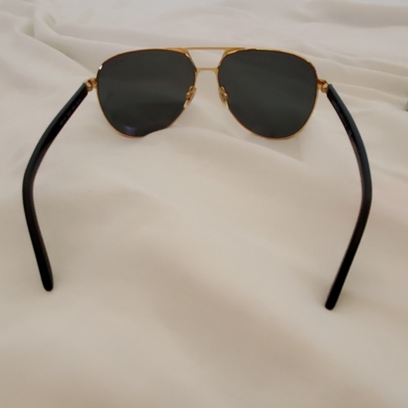 Versace Polarized Sunglasses - Picture 5 of 7